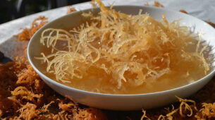 What is sea moss and why should you include it in your daily diet?