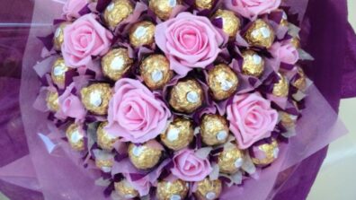 This Wedding Anniversary Surprise Your Lady Love With Amazing Chocolate Bouquet