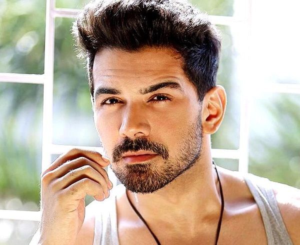 TV Stars Who Are Highly Educated: From Abhinav Shukla To Surbhi Chandna - 1