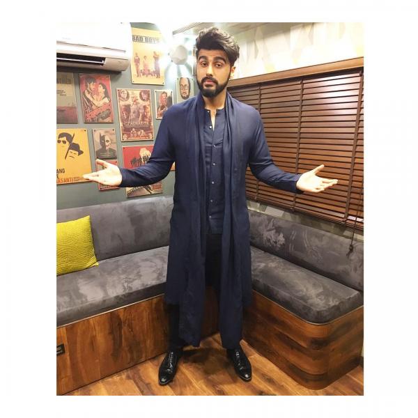 Actor Arjun Kapoor’s Top Looks In Classy Outfits With Jacket - 4