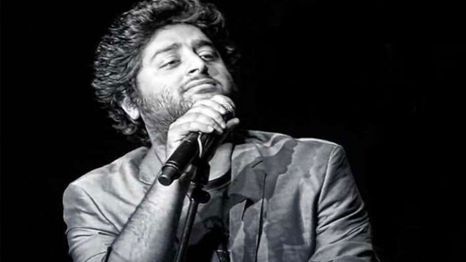 Arijit Singh's 5 Best On-Stage Moments That Gave Us Goosebumps 316250