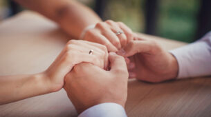 5 Ways To Prove Your Loyalty To Your Husband