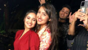 Candid Photo: Devi Joshi photobombs Ashi Singh and Ashnoor Kaur during their selfie, netizens go LOL
