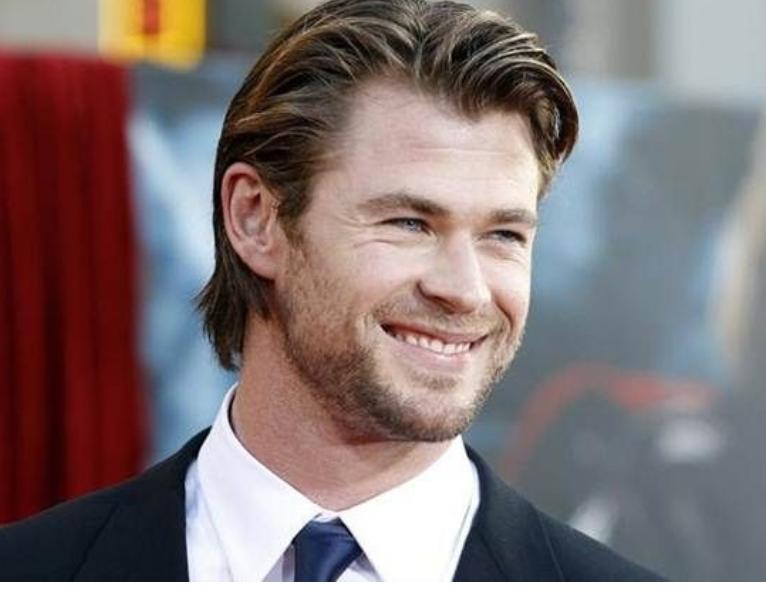 Chris Evans VS Chris Hemsworth: The Hottest Actor With Killer Smile - 0