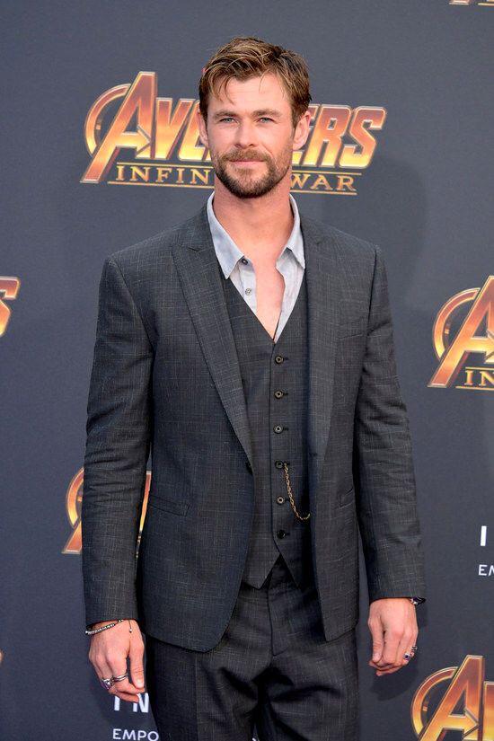 Chris Hemsworth, Chris Evans, Robert Pattinson: Whose Fashion Wardrobe Do You Want To Steal? - 0