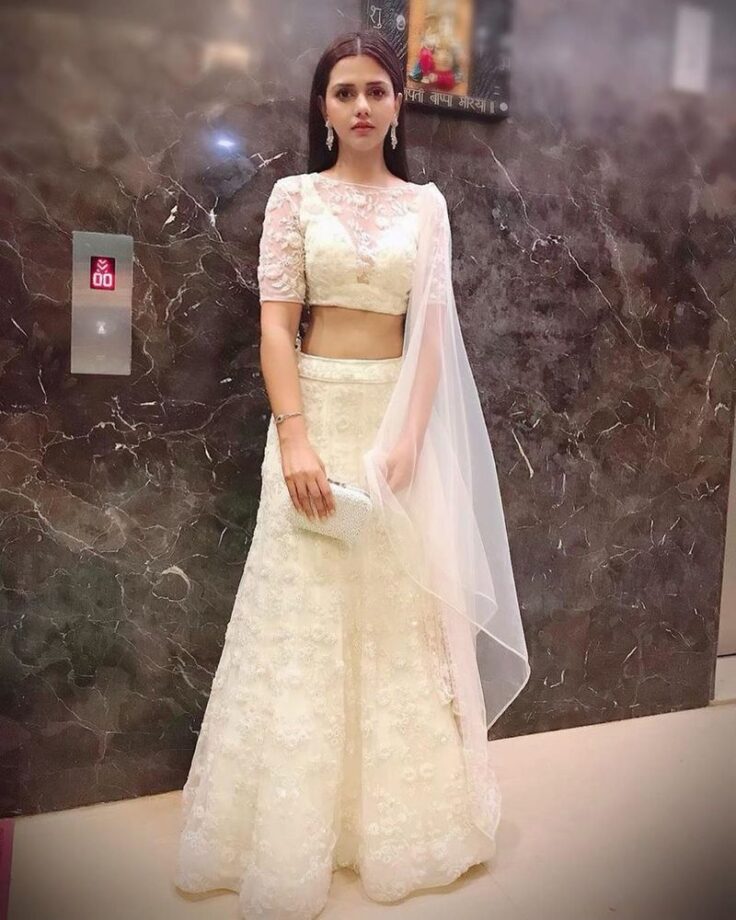 Dalljiet Kaur, Surbhi Chandna, Erica Fernandes: Who Looks An Absolute Bomb In Lehenga? - 0