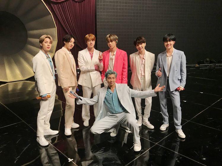 EXO Or BTS: Which Kpop Group Has The Attractive Style In Pantsuits? - 1