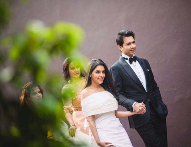 Few Lovely Moments From Asin Thottumkal's Wedding Looks 837991