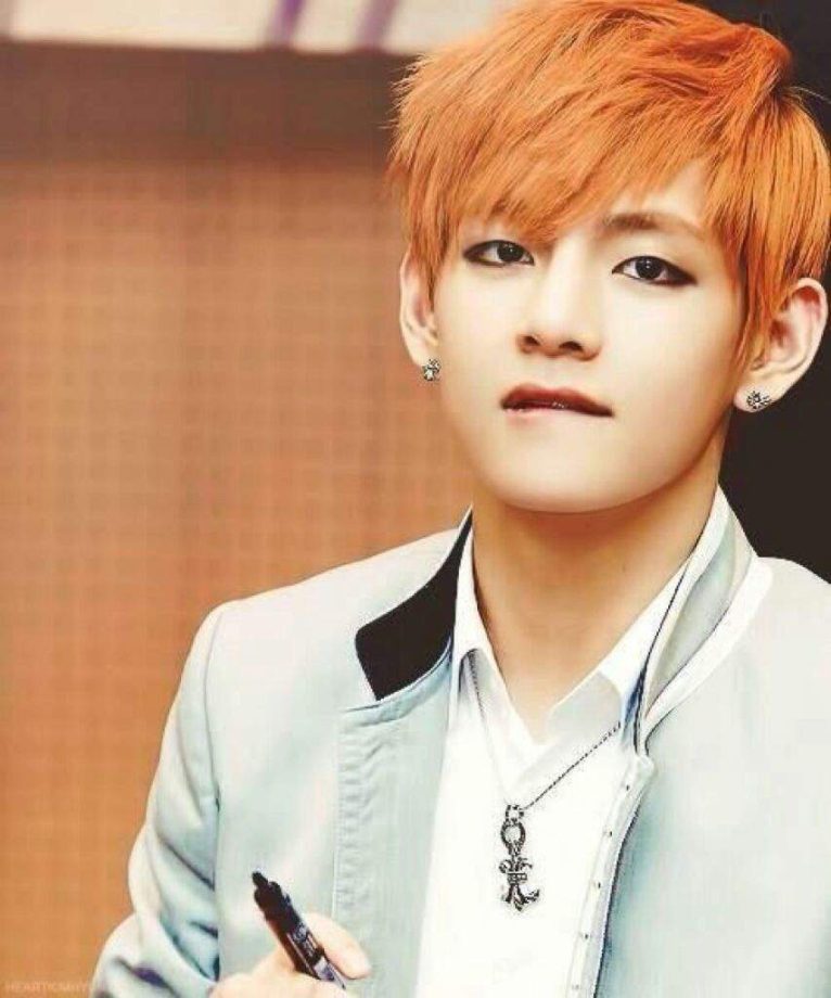 Have A Look At BTS V Aka Kim Taehyung Make Statement With His Hair Colour Choices 838409