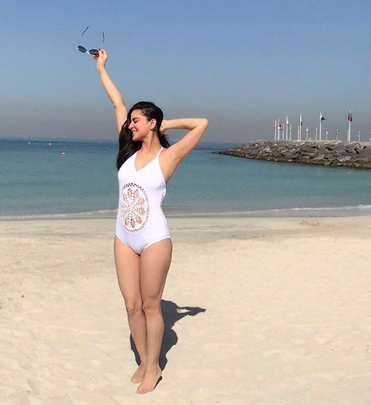 Hina Khan, Shraddha Arya, Nushrratt Bharuccha: Which Diva Has The Attractive Looks In Bikini? 792643