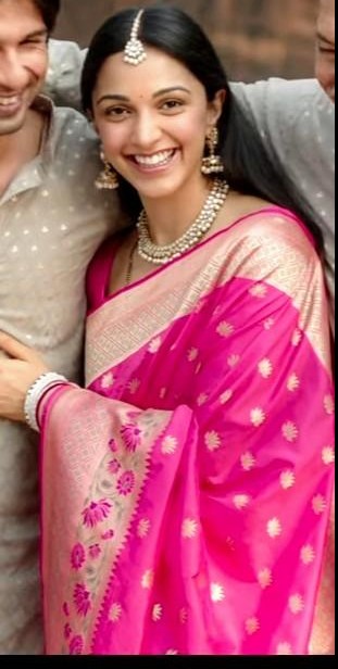 Katrina Kaif, Priyanka Chopra, Kiara Advani: Who Looked Super Hot In Banarasi Saree? - 1