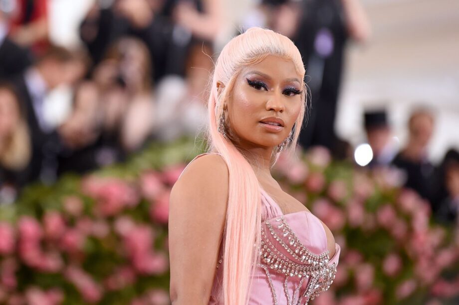 [Wing It Off] Don’t Know How To Wear A Winged Eyeliner: Nicki Minaj Is Your Perfect Guide To Ace A Winged Eyeliner Look - 5