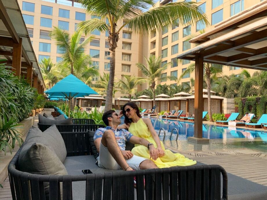 Perfect Staycation: Mohit Seghal shares a lovey-dovey moment with his lady love Sanaya Irani on Valentine’s Day, fans love it - 1