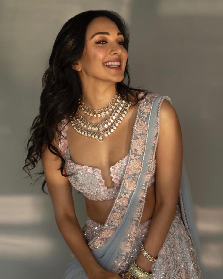 Pooja Hegde Vs Nora Fatehi Vs Tara Sutaria Vs Kiara Advani: Who is the queen of Indo-Western lehenga fashion in B-Town? 822011