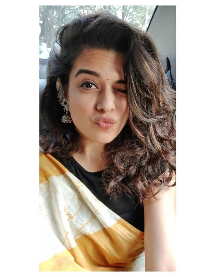 Prajakta Koli, Mithila Palkar, Taapsee Pannu: Smartest selfies to wow fans - 1