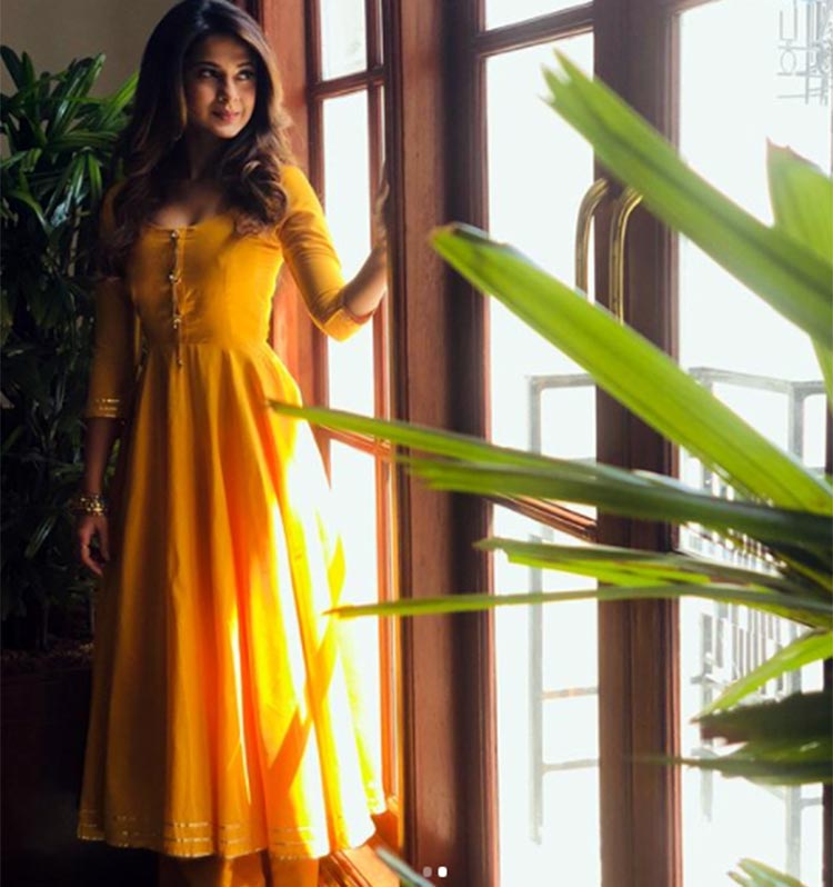 Tenu suit suit karda: 5 simple & elegant salwar suits of Jennifer Winget is best for any occasion - 3