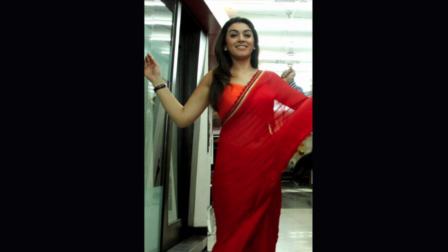 Spicy Hot: Kajal Aggarwal, Hansika Motwani & Anushka Shetty’s hottest red saree avatars that you must have in your wardrobe - 1