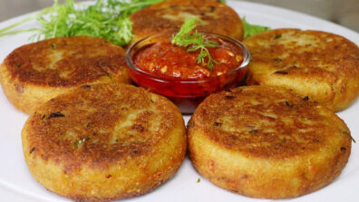 Prepare This Delicious Street Style Potato Cutlet At Home With Simple Steps