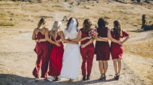 5 Things Every Bridesmaid Should Have In Their Mind While Going For Shopping