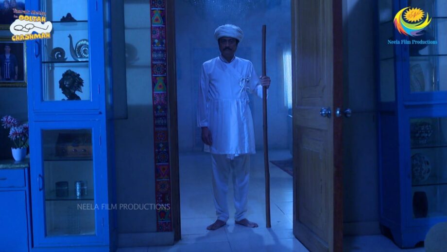 Taarak Mehta Ka Ooltah Chashmah Spoiler Alert: After Committing His Ancestral Land To A Buyer, Jethaalal Backs Out