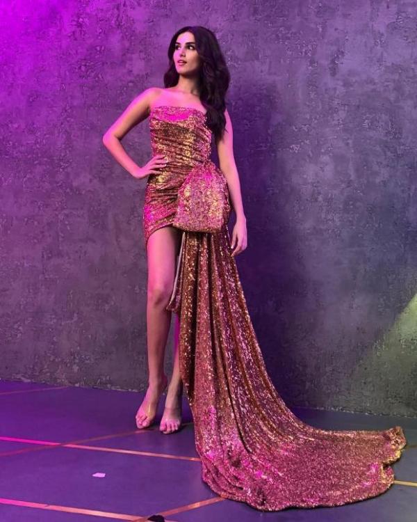 Tara Sutaria Or Alaya F: Which Diva Has The Hottest Red Carpet Look? - 3