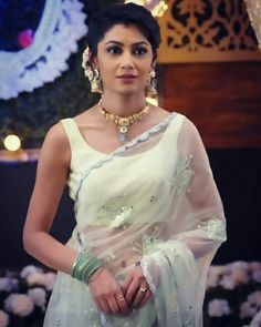 Theher Jayega: KumKum diva Sriti Jha looks like a graceful queen in latest video, netizens can't stop crushing 815407