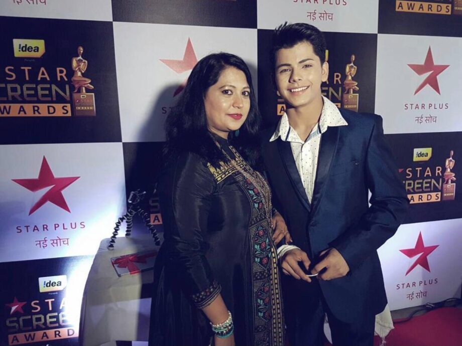 Top 5 Hottest Siddharth Nigam’s Red Carpet Looks That Were Simply Perfect - 4