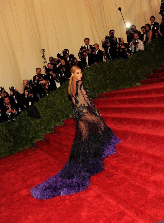 Top 5 Unique And Best Dresses Of Met Gala Of All Times: Blake Lively To Beyonce - 8