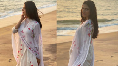 Want the perfect desi fashion look for the beach? Take style cues from Malavika Mohanan