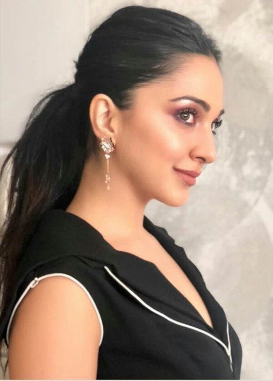 You are going to love Kiara Advani’s gorgeous jewelry. Check it out - 5