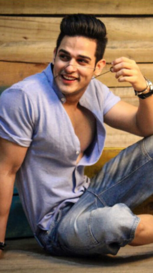 Coolest looks of TV star Priyank Sharma - 2