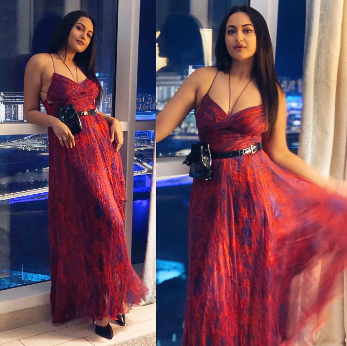 3 Stunning Outfits Of Sonakshi Sinha You Would Opt For An Evening Party - 0