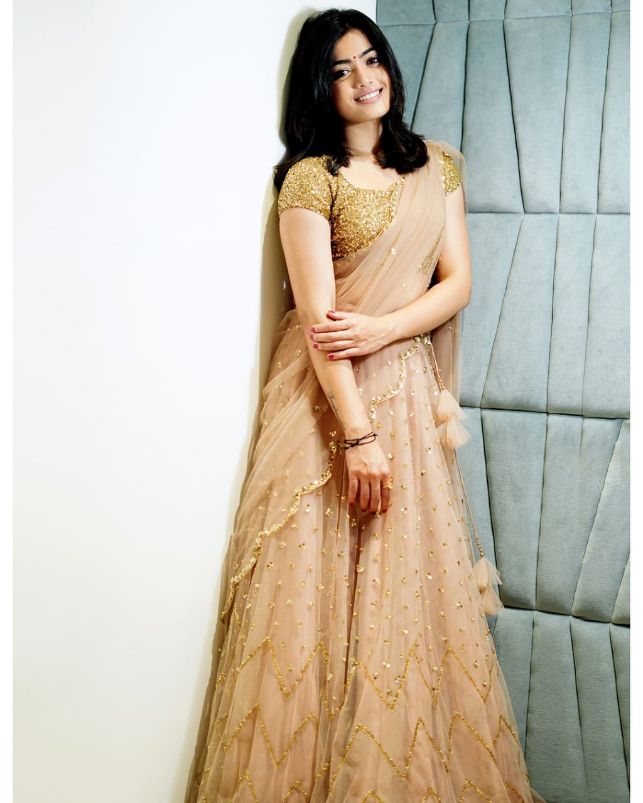 5 Exotic Looks of Rashmika Mandanna In Ethnic Wear - 2