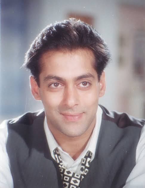 5 Super Rare & Unseen Photos Of Salman Khan That Prove He Is The Most Handsome Bollywood Star - 0