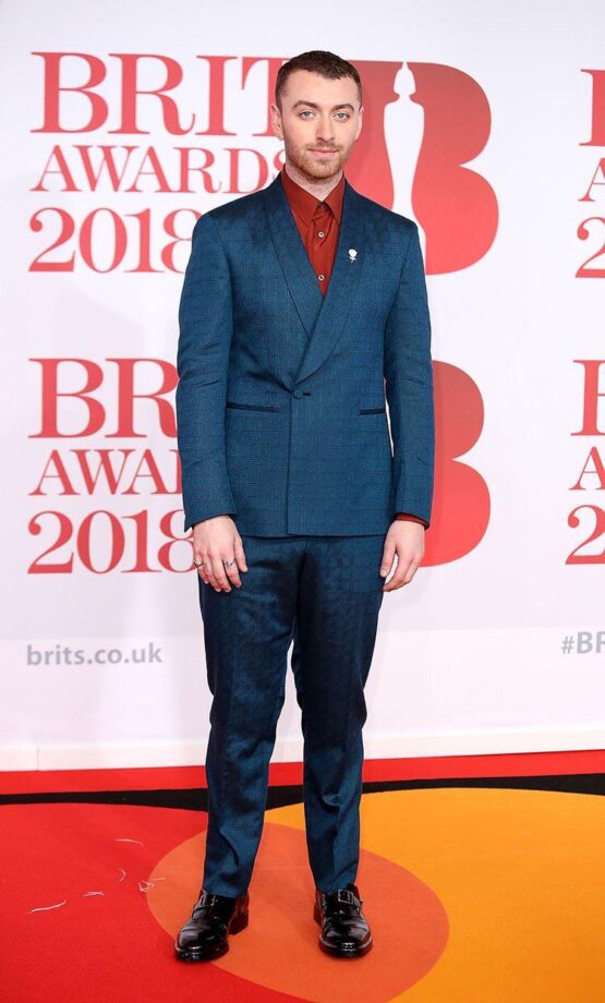 5 Unique Outfits Worn By Sam Smith To Harry Styles, Have A Look - 8