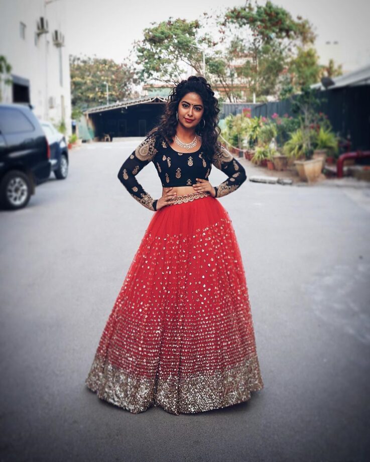 Avika Gor Slays In Printed Skirt Or Embellished Skirt, Vote Here - 1