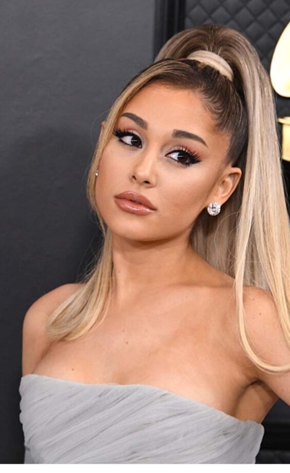 Ariana Grande, Miley Cyrus And Avril Lavigne: Best Jewellery Looks Of Hotties Of Hollywood - 3