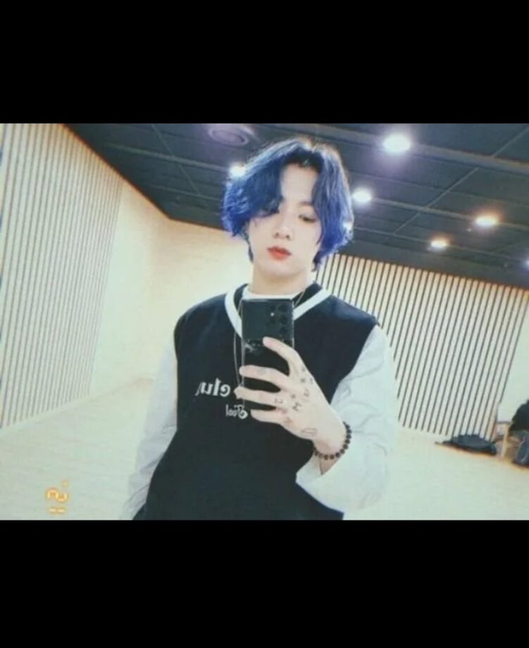 BTS Star Jungkook Goes From Blonde To Blue: Looks Freaking Hot, See Here - 2
