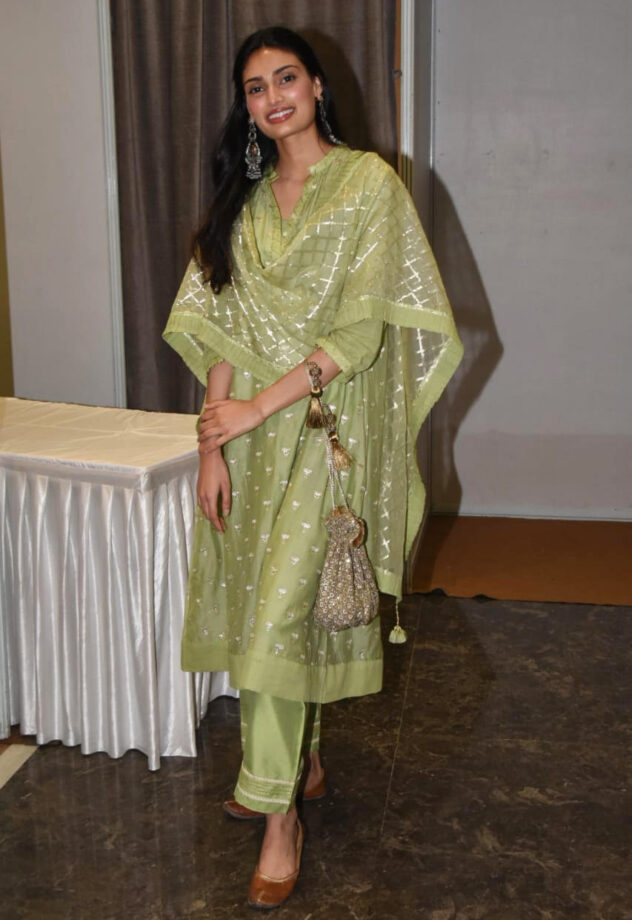 Cues From Athiya Shetty To Look Perfectly Traditional In Salwar Kameez - 0