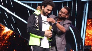 Indian Idol 12: Danish Khan makes Neha Kakkar emotional and gets a Ganpati Bappa Locket from ace music director Atul