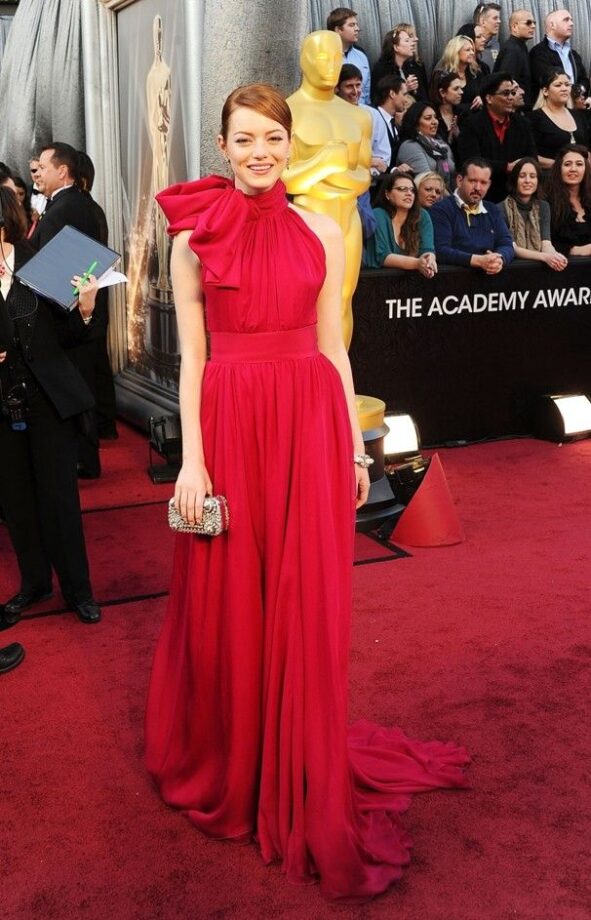 Emma Stone Vs Scarlet Johansson: Lady Who Looks Like A Princess In Red Gown? - 0