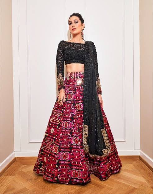 From Katrina Kaif To Kareena Kapoor: Hotties Who Approved Love For Black Lehenga - 6