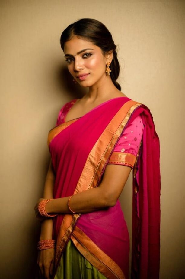 From Samantha Akkineni To Anushka Shetty: Top 5 Tollywood Hot Actresses Who Ace The Best Saree Look Of All Times - 2