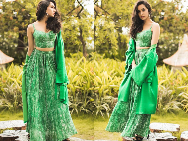 From Shraddha Kapoor To Sonakshi Sinha: Beauty Divas Who Looked Eternal In Green Lehengas - 1