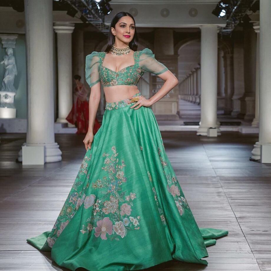 Shraddha Kapoor To Kiara Advani: Bollywood Babes Slaying In Classy Green Lehenga - 3