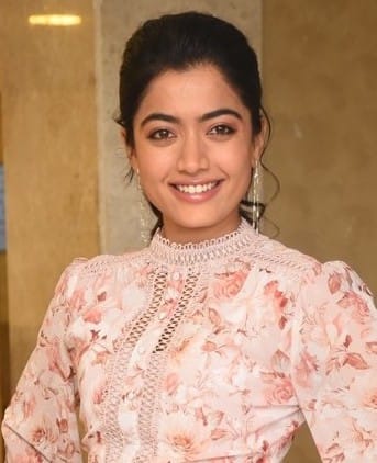 Is Rashmika Mandanna Single? Check Out Her Relationship Status - 1