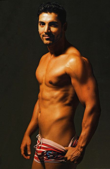 John Abraham’s Hot Looks In Shorts - 3