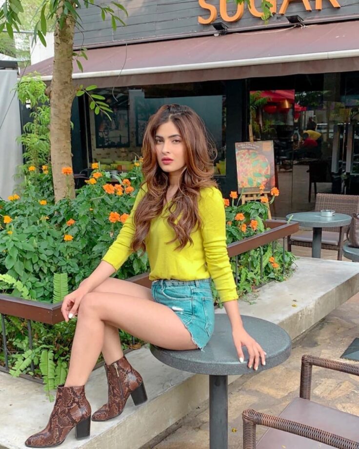 Karishma Sharma Has A Classy Shoe Collection, Don’t Miss It - 3