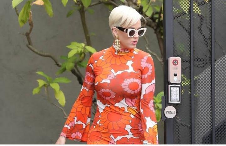 Katy Perry Looks Gorgeous In Floral Print Outfit In Her Recent Post, See Here - 1