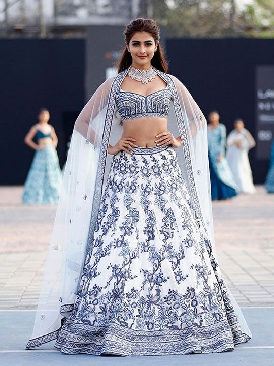 Kiara Advani, Hina Khan, Ananya Panday, Pooja Hegde: Who Made A Stylish Entry At Lakme Fashion Week 2021? - 2